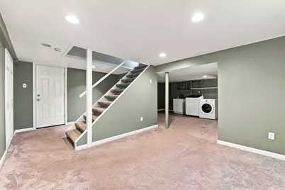 6746 W Barivista Dr, Verona, PA 15147 - Photo 20