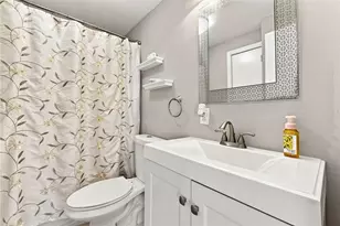 6746 W Barivista Dr, Verona, PA 15147 - Photo 12