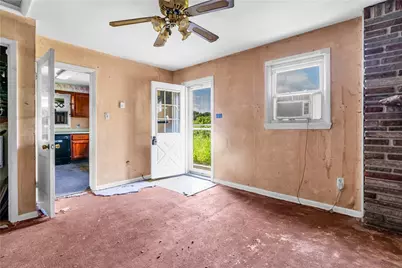 180 Cody Road, Sewickley Township, PA 15637 - Photo 4
