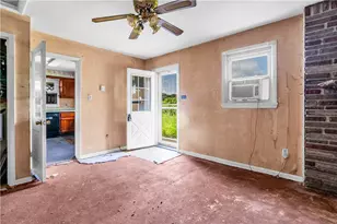 180 Cody Rd, Sewickley Township, PA 15637 - Photo 4