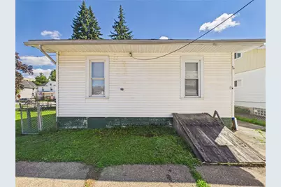 204 Goodrich St, Erie City, PA 16508 - Photo 16