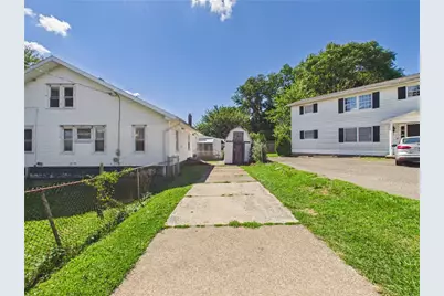 204 Goodrich St, Erie City, PA 16508 - Photo 12