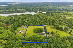 3115 Shadow Dr Dr, South Pymatuning Township, PA 16150 - Photo 4