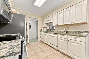 820 E Beau St, South Strabane, PA 15301 - Photo 10