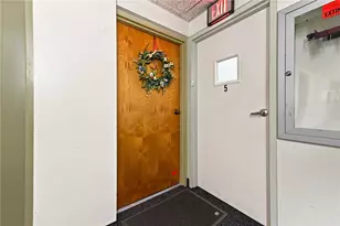 820 E Beau St, South Strabane, PA 15301 - Photo 4