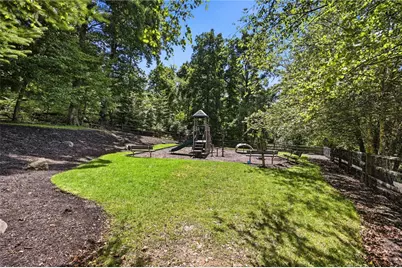 170 Broadstone Dr, Adams Township, PA 16046 - Photo 30