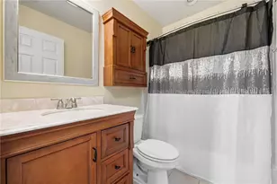 170 Broadstone Dr, Adams Township, PA 16046 - Photo 20