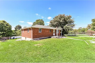 100 Beaver Ct, Penn Twp, PA 15644 - Photo 4