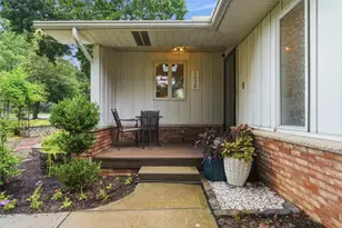 1538 King Charles Dr, Pittsburgh, PA 15237 - Photo 4