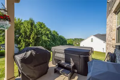 280 Palomino Dr, South Park, PA 15102 - Photo 14
