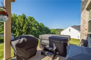 280 Palomino Dr, South Park, PA 15102 - Photo 14
