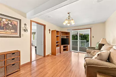 252 Boyce Park Dr, Pittsburgh, PA 15239 - Photo 12