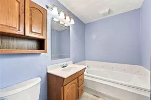 252 Boyce Park Dr, Pittsburgh, PA 15239 - Photo 10
