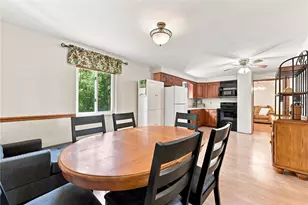 252 Boyce Park Dr, Pittsburgh, PA 15239 - Photo 4