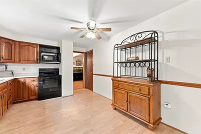 252 Boyce Park Dr, Pittsburgh, PA 15239 - Photo 6