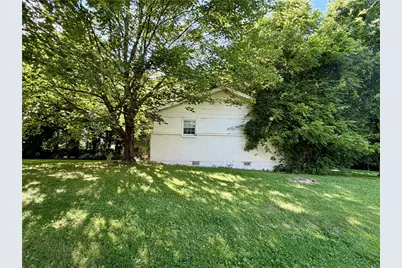 1158 Lions Health Camp Rd, Shelocta, PA 15701 - Photo 6