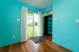 917 Tyndall St, Pittsburgh, PA 15204 - Photo 12