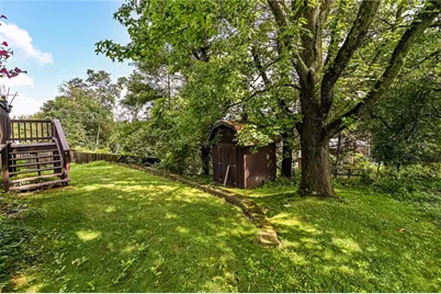 721 Hill Street, Hempfield Township, PA 15601 - Photo 6