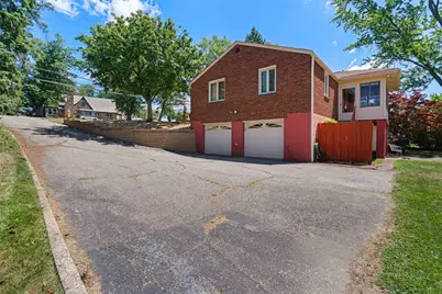 104 Highland Rd, Bethel Park, PA 15102 - Photo 28