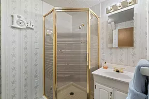 104 Highland Rd, Bethel Park, PA 15102 - Photo 24