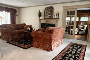 410 E Clen Moore Blvd, New Castle, PA 16105 - Photo 8