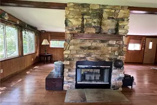 410 E Clen Moore Blvd, New Castle, PA 16105 - Photo 18