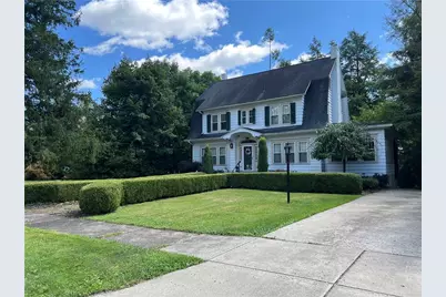 410 E Clen Moore Blvd, New Castle, PA 16105 - Photo 2