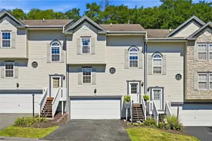 115 Cathedral Ct, Carnegie, PA 15106 - Photo 2