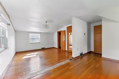 11 Green Oak, Scott Township, PA 15220 - Photo 12