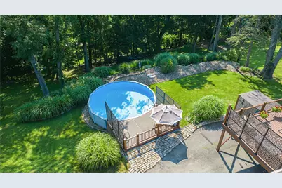 1340 Adams Dr, Harmony Township, PA 15003 - Photo 10