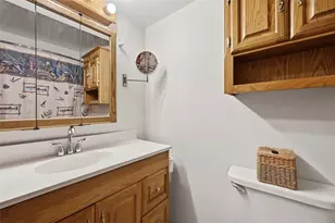 678 Smith Ln, Pittsburgh, PA 15205 - Photo 34