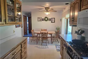 2638 Beverly Dr, Canton Township, PA 15301 - Photo 4