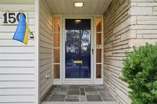 150 Meadowbrook Dr, Bethel Park, PA 15102 - Photo 6