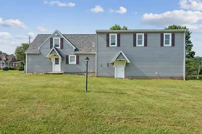 1676 E Laurel Circle, Mount Pleasant Township, PA 15666 - Photo 24