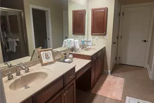 2000 Deacon Dr Unit, Latrobe, PA 15650 - Photo 8