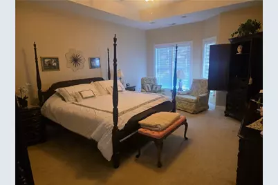 2000 Deacon Dr Unit #2, Latrobe, PA 15650 - Photo 6