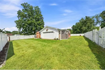 222 Dewitt Ave, Connellsville, PA 15425 - Photo 38