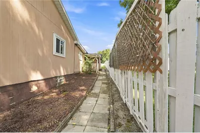 222 Dewitt Ave, Dunbar, PA 15425 - Photo 6