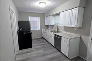1421 Meadow St, McKeesport, PA 15132 - Photo 6