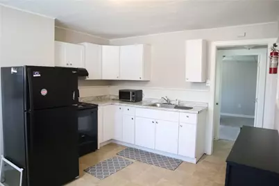 430 3rd St, California, PA 15419 - Photo 6
