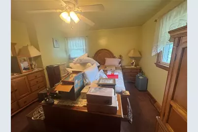 2 Meadow Dr, Greensburg, PA 15601 - Photo 18