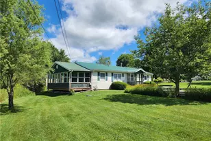 104 Sequoia Dr, Jackson Township, PA 16137 - Photo 2