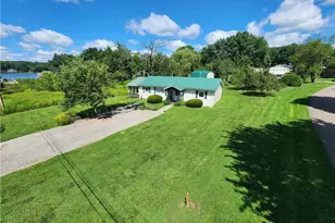 104 Sequoia Dr, Jackson Township, PA 16137 - Photo 10