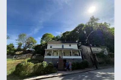 435 6th St, Donora, PA 15033 - Photo 1