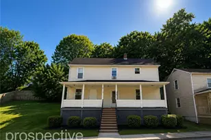 435 6th St, Donora, PA 15033 - Photo 2