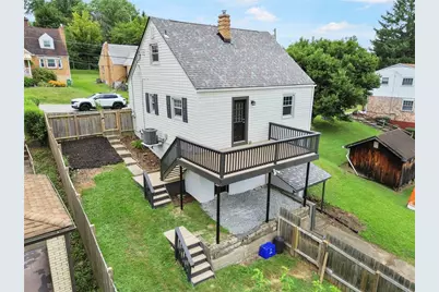1728 Iowa Ave, West Mifflin, PA 15122 - Photo 2