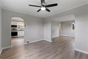 1728 Iowa Ave, West Mifflin, PA 15122 - Photo 6