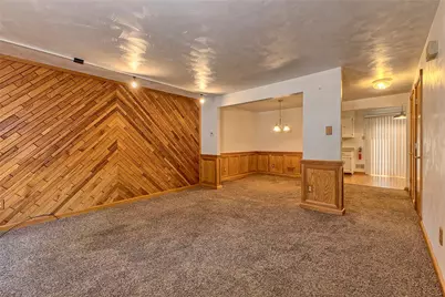 315 Dolomite Ct, Unity Township, PA 15650 - Photo 4