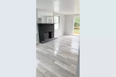2310 Delaware Ave, New Castle, PA 16105 - Photo 4