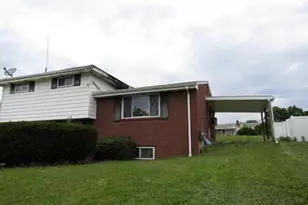 403 Oak Ave, Elizabeth Twp/Boro, PA 15037 - Photo 2